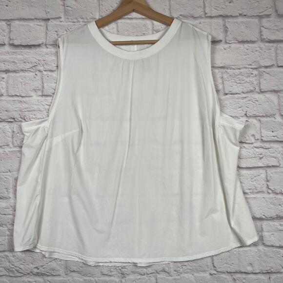 J5013 All In Motion top size 2X - Picture 1 of 5